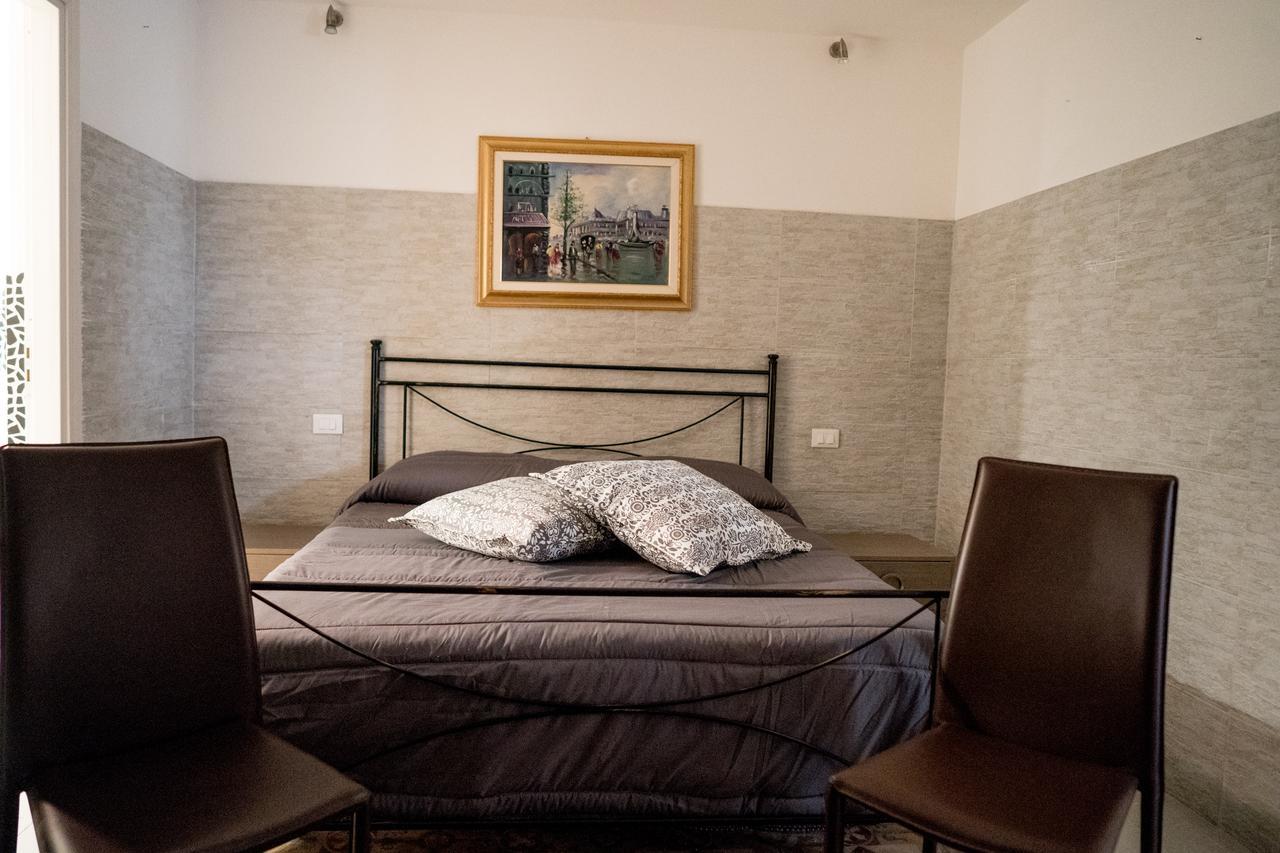 Cortile Azzurro Hotel Трапани Екстериор снимка
