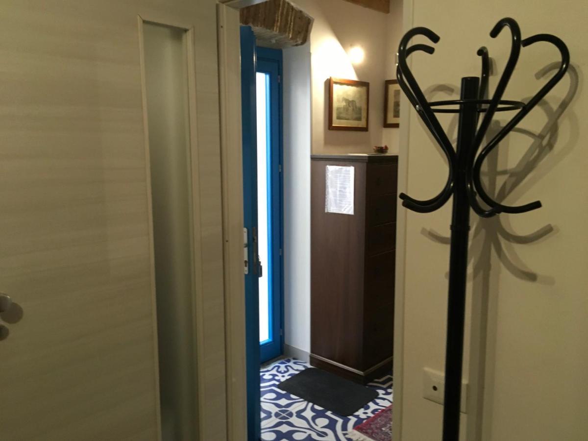 Cortile Azzurro Hotel Трапани Екстериор снимка